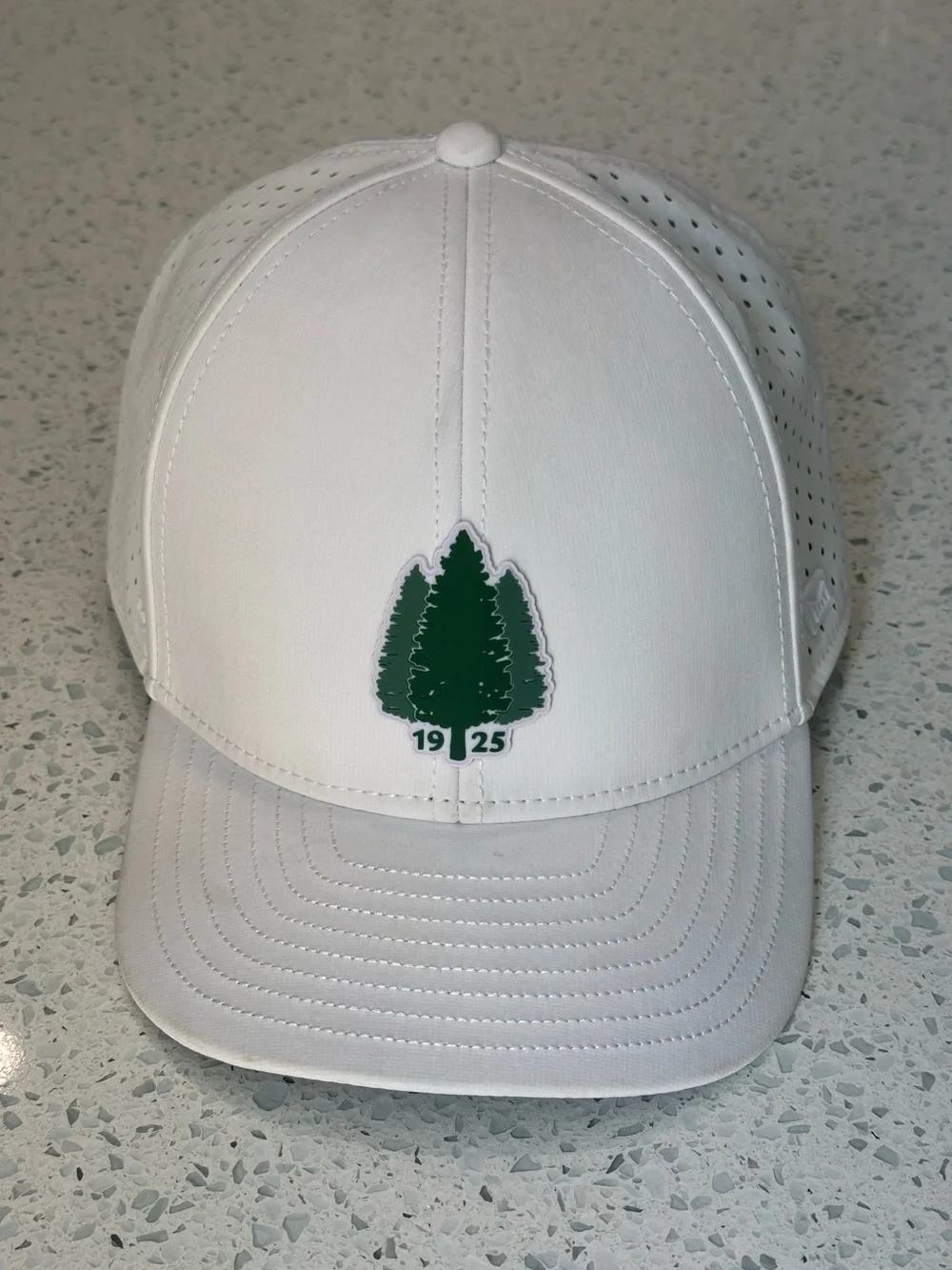Melin A-Game Links Hydro in White Classic Fit